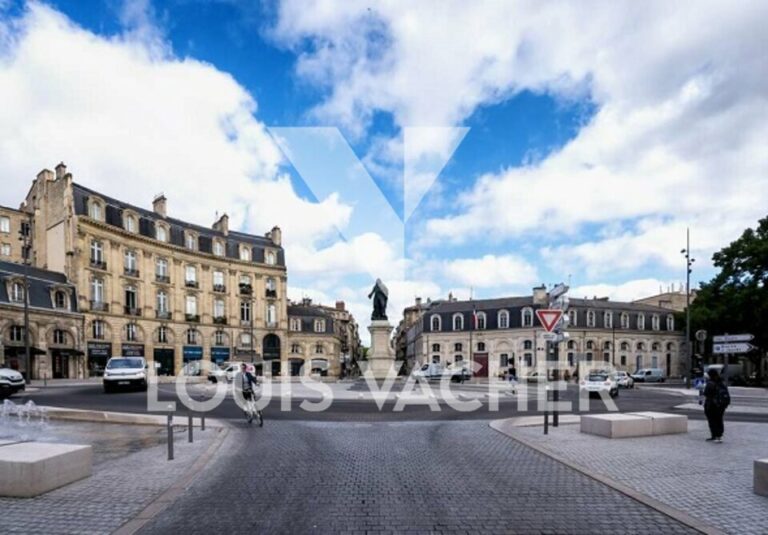 Local commercial Bordeaux 108 m²