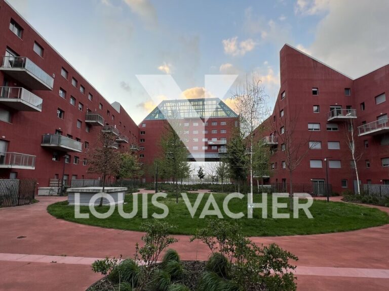 Local commercial Bordeaux 3