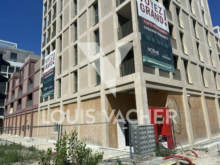 Local commercial Bordeaux 3