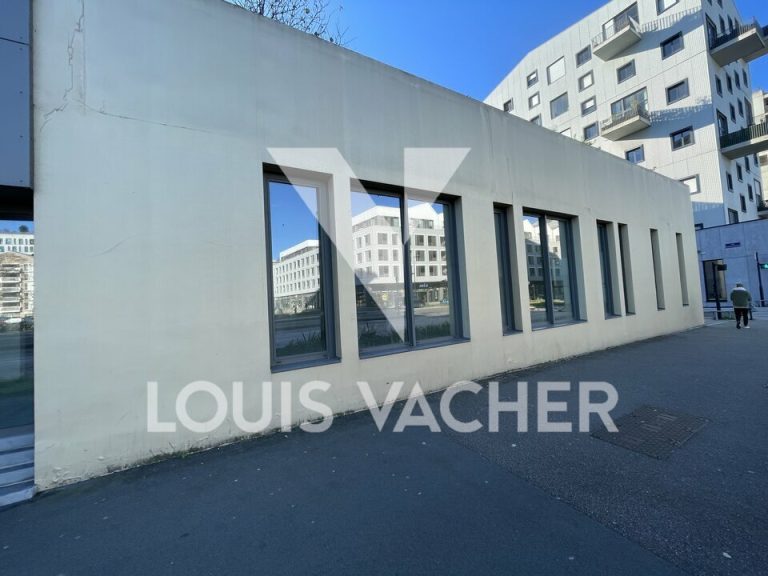 Local commercial Bordeaux 185 m²
