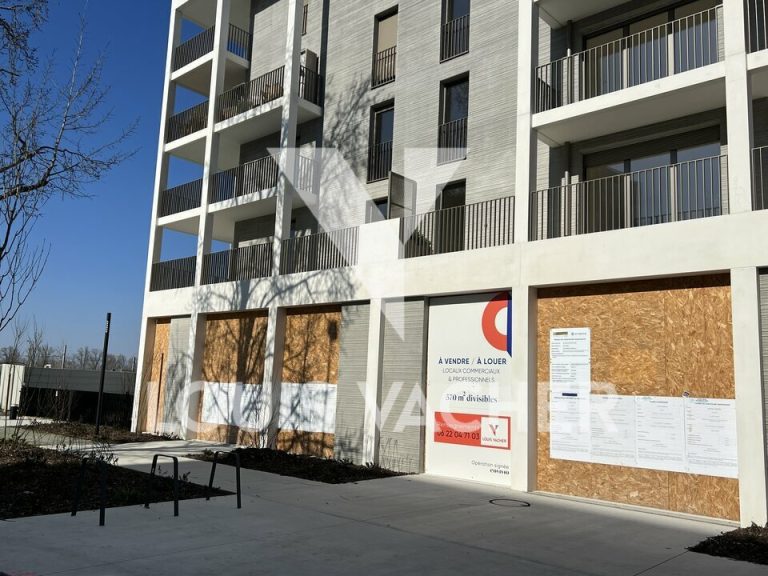 Local commercial Bordeaux 2