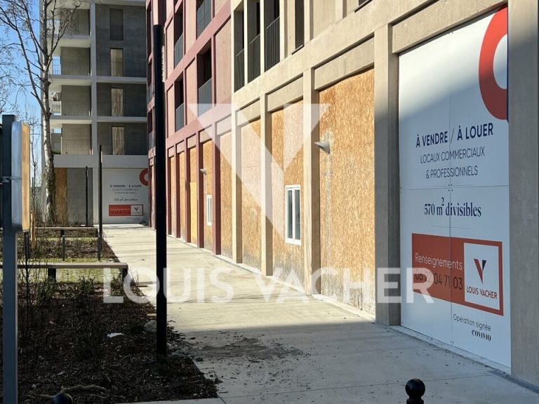 Local commercial Bordeaux 2