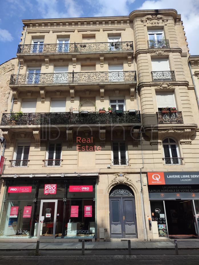 Vente de bureau Bordeaux 1164 m²