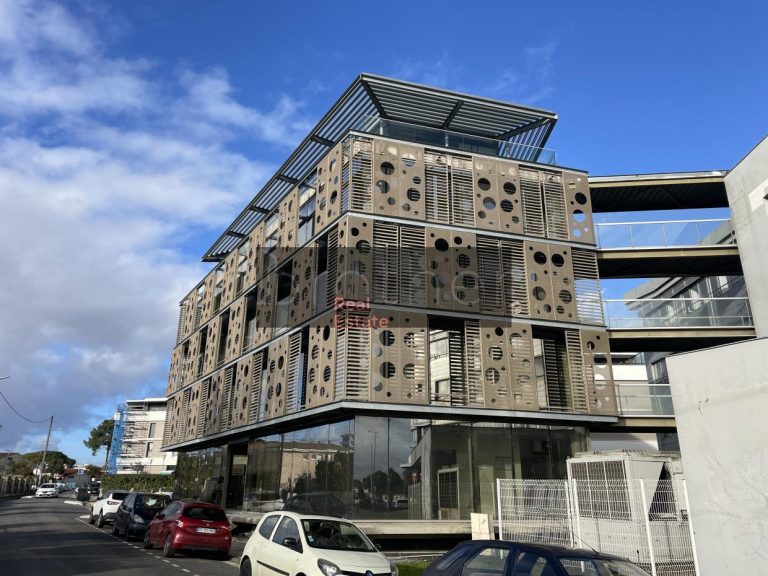 Location de bureau Mérignac 1159 m²