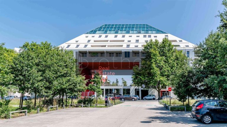 Vente de bureau Bordeaux 581 m²