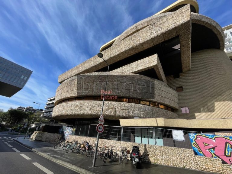 Location de bureau Bordeaux 2530 m²