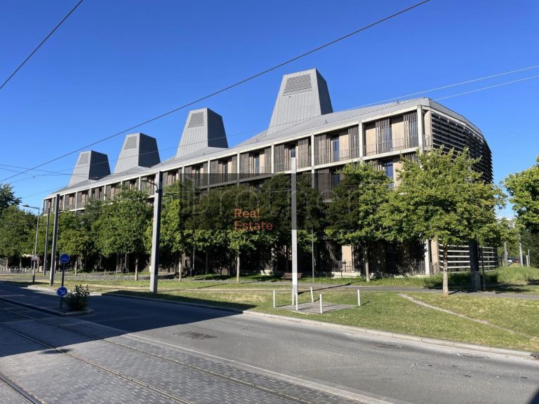 Location de bureau Bordeaux 3432 m²