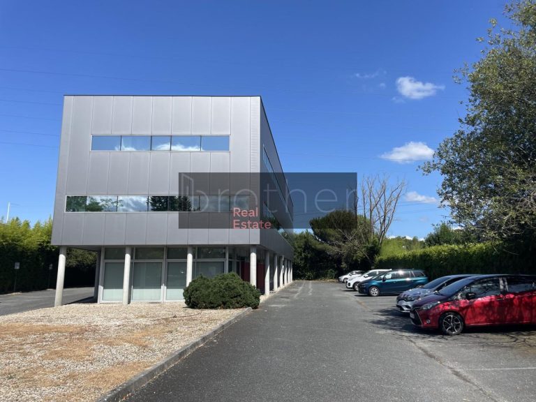 Location de bureau Floirac 566 m²