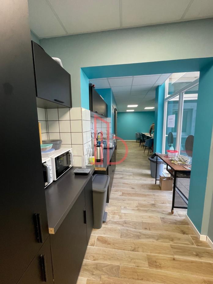 Location de bureau Pessac 327 m²