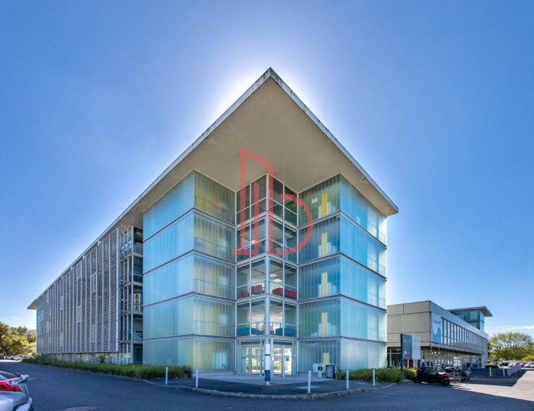 Location de bureau Mérignac 929 m²