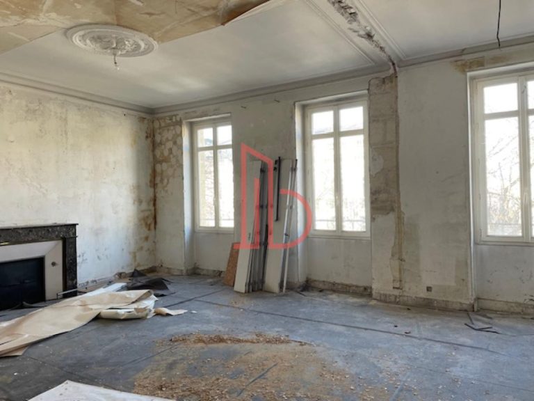 Vente de bureau Bordeaux 210 m²