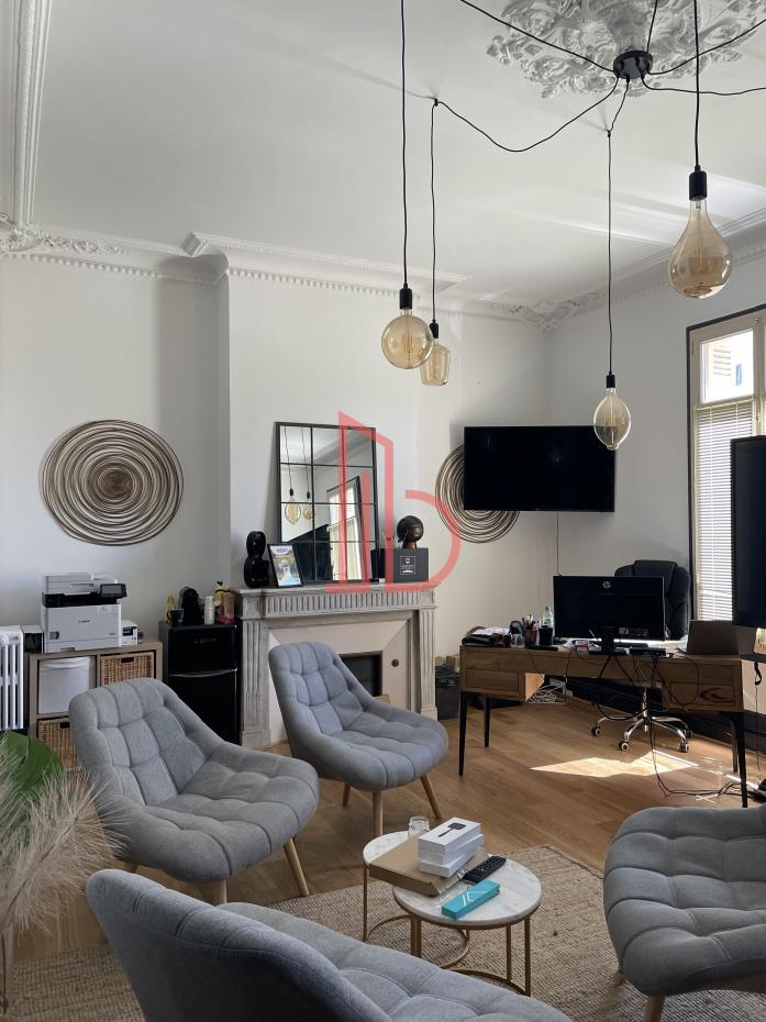 Vente de bureau Bègles 504 m²