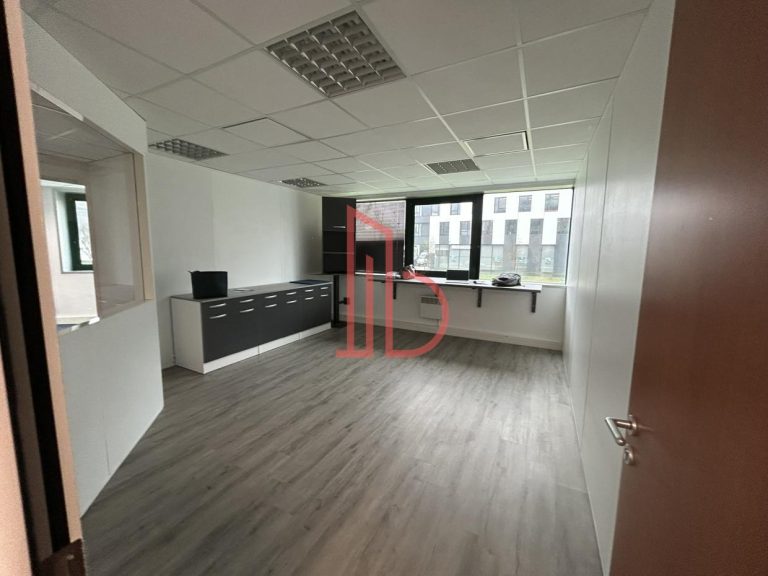 Location de bureau Bruges 360 m²