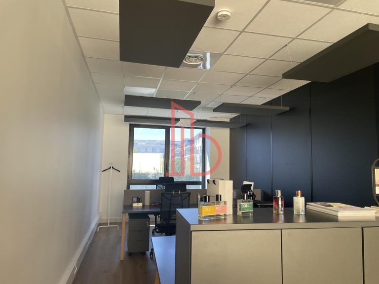 Location de bureau Bordeaux 837 m²