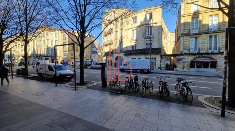 Location de bureau Bordeaux 78 m²