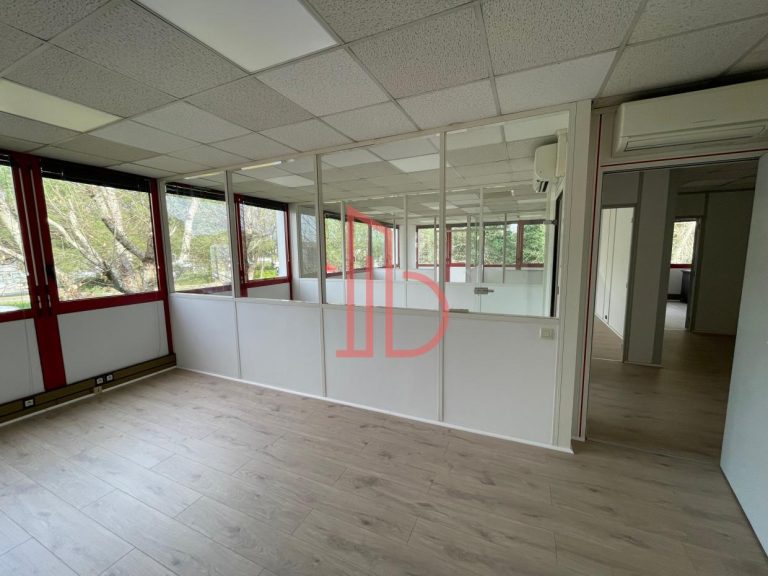 Vente de bureau Gradignan 341 m²