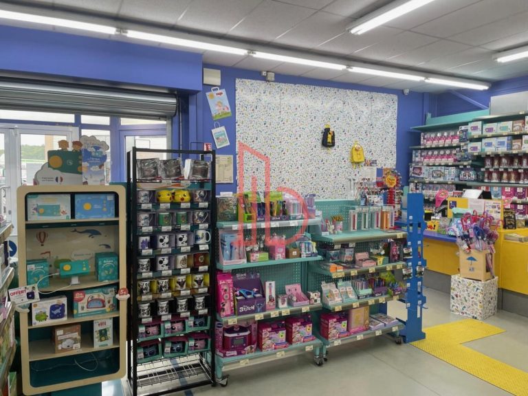 Location de local commercial Bouliac 890 m²