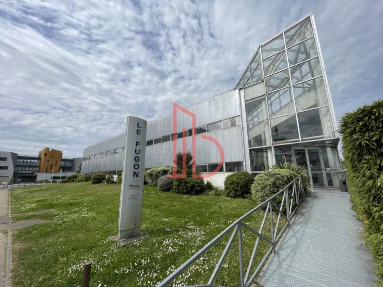 Vente de bureau Bordeaux 265 m²