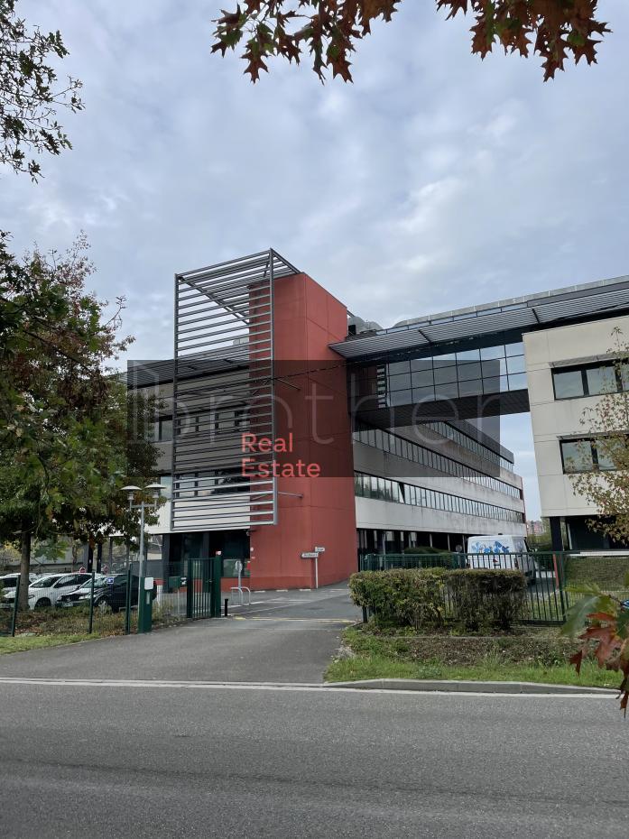 Location de bureau Gradignan 6035 m²