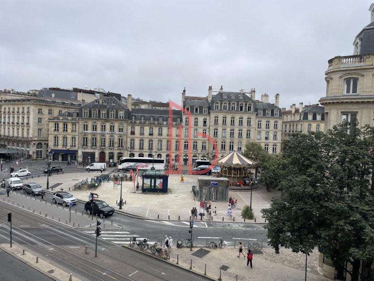 Location de bureau Bordeaux 132 m²