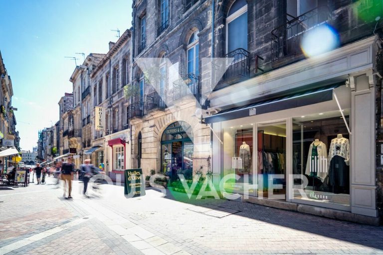 Local commercial Bordeaux 18 m²