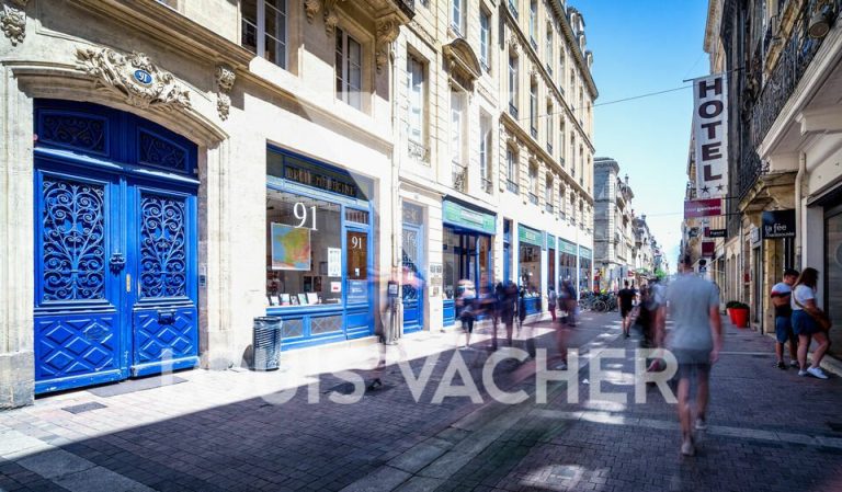 Local commercial Bordeaux 2