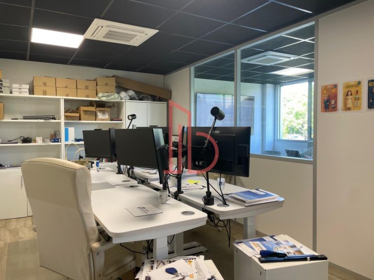 Vente de bureau Bordeaux 70 m²