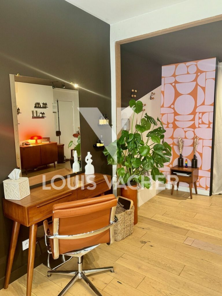 Local commercial Bordeaux 31 m²