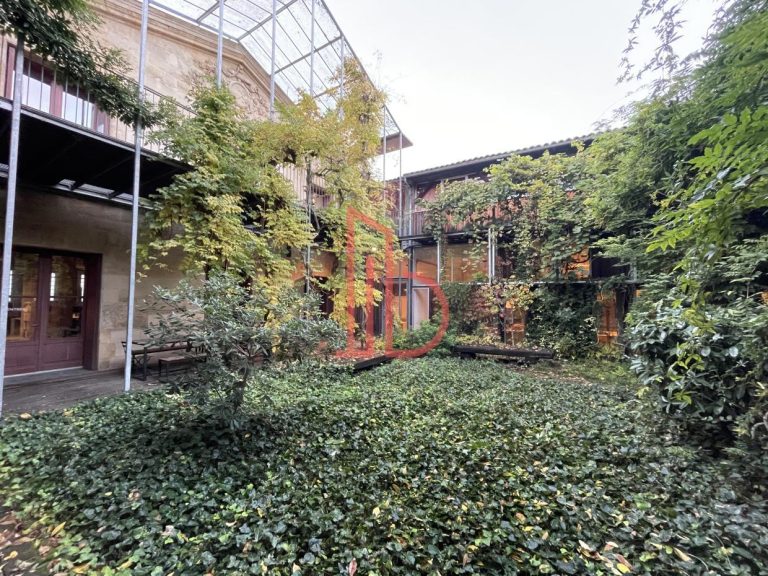 Location de bureau Bordeaux 296 m²