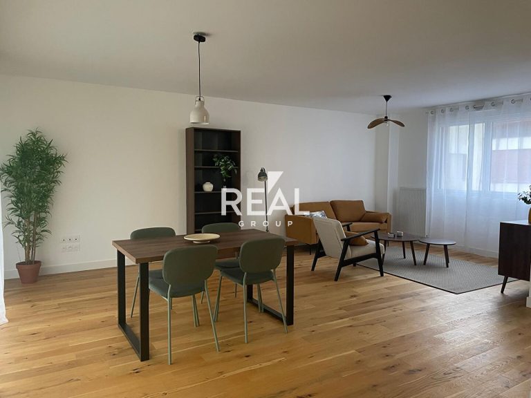 Location Maison Merignac 94 m²