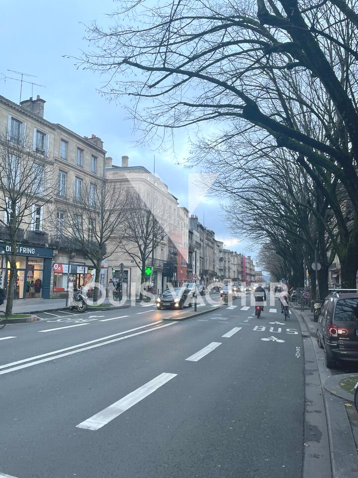 Local commercial Bordeaux 270 m²