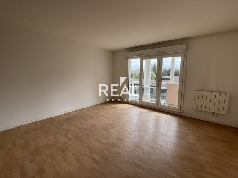 Location Appartement Pessac 67 m²