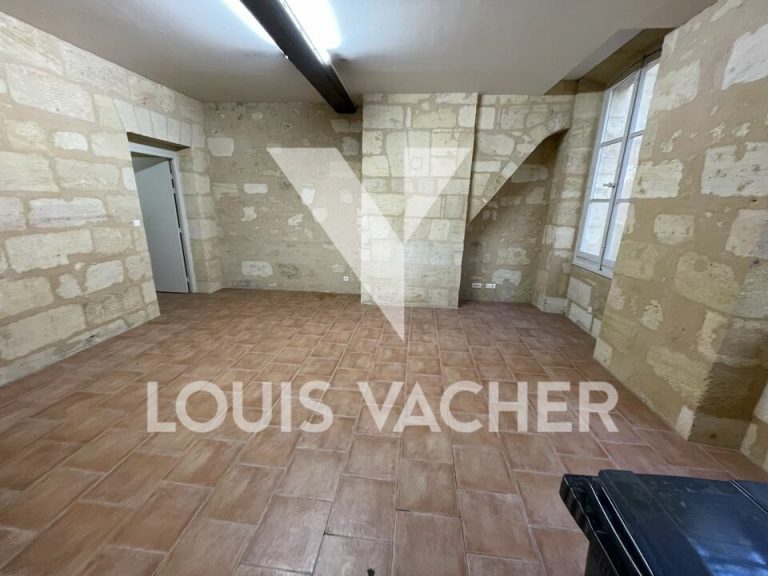 Local commercial Bordeaux 3