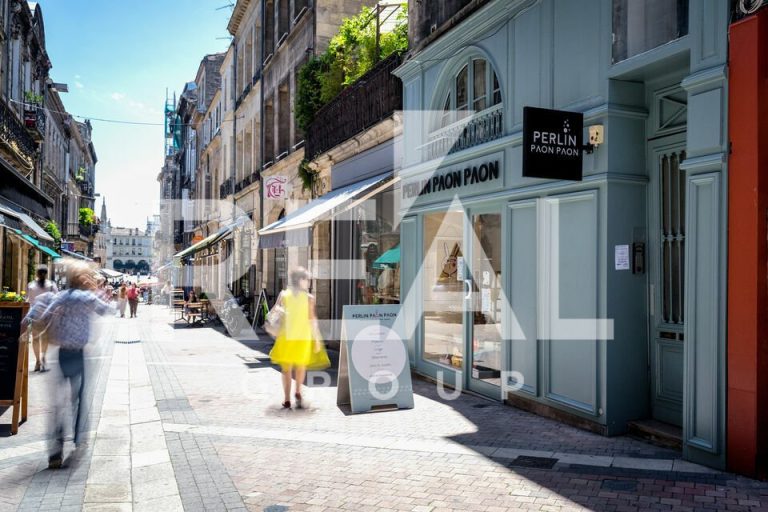 Local commercial Bordeaux 2