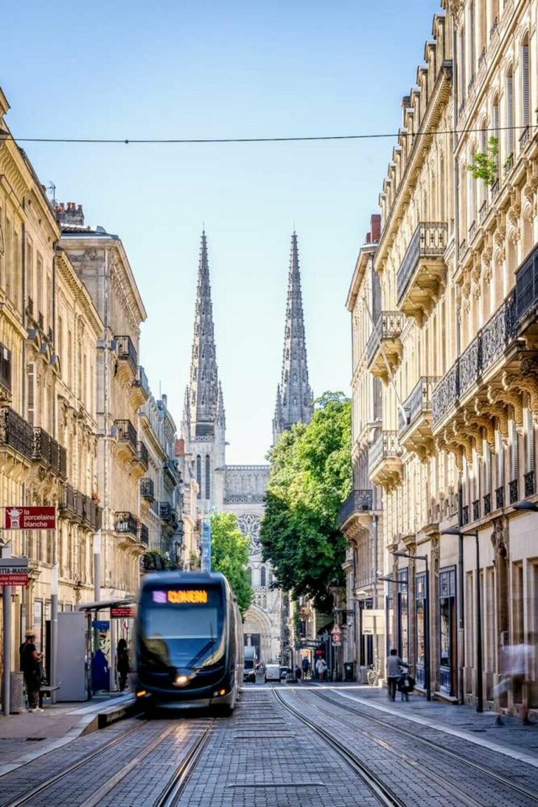 Local commercial Bordeaux 2