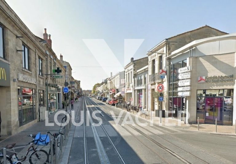 Local commercial Bordeaux 121 m²