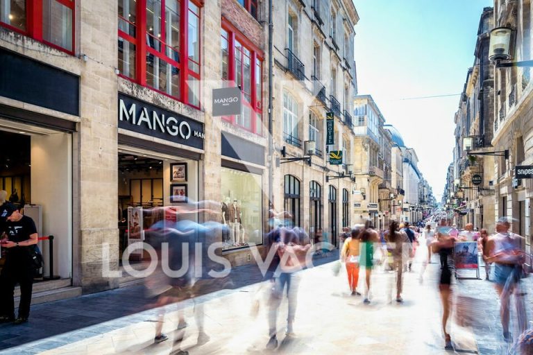 Local commercial Bordeaux 339 m²