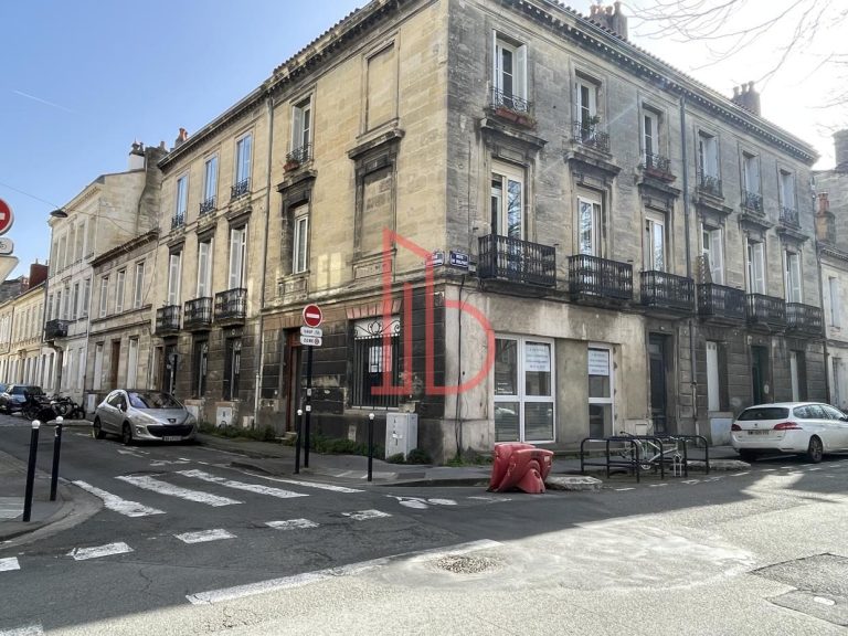 Vente de bureau Bordeaux 227 m²