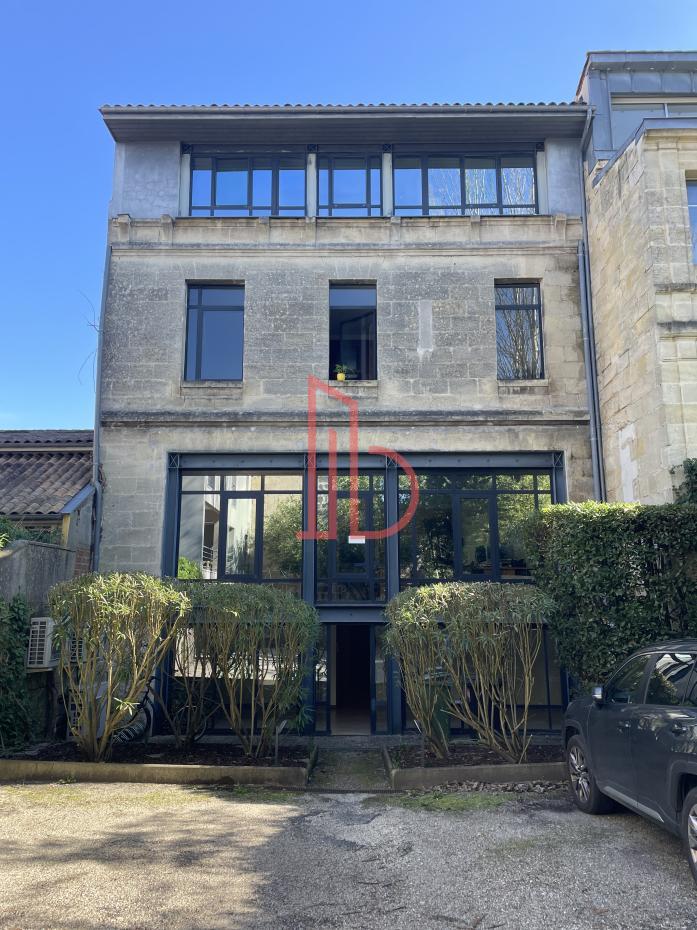 Location de bureau Bordeaux 130 m²
