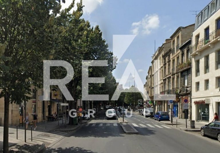 Local commercial Bordeaux 3