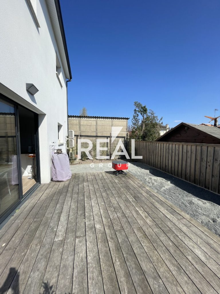 Location Maison Eysines 10