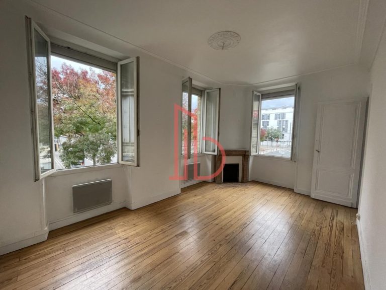 Location de bureau Bordeaux 70 m²