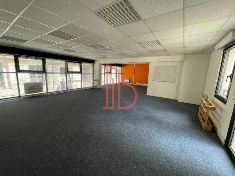 Location de bureau Bordeaux 117 m²