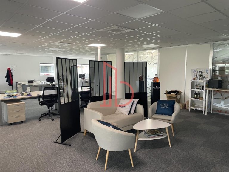 Location de bureau Bruges 313 m²
