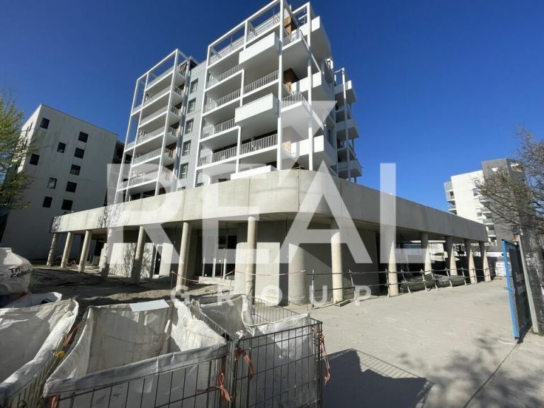 Local commercial Bordeaux 262 m²