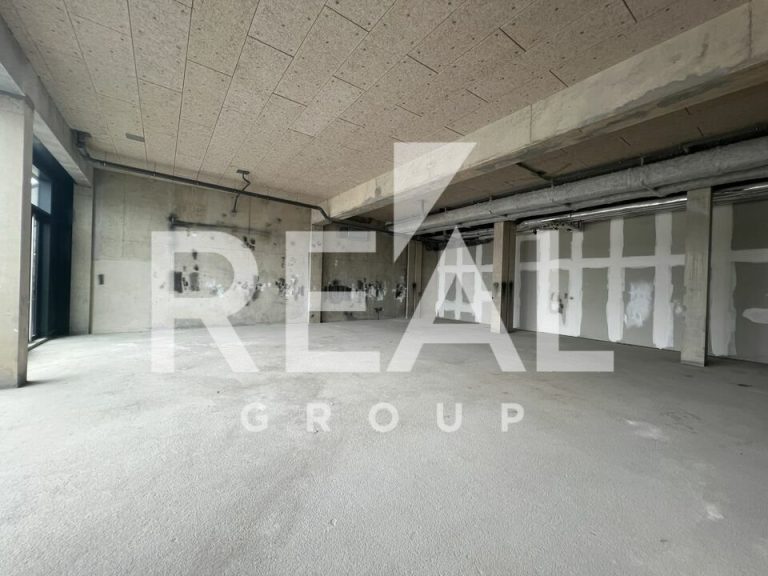 Local commercial Bordeaux 195 m²