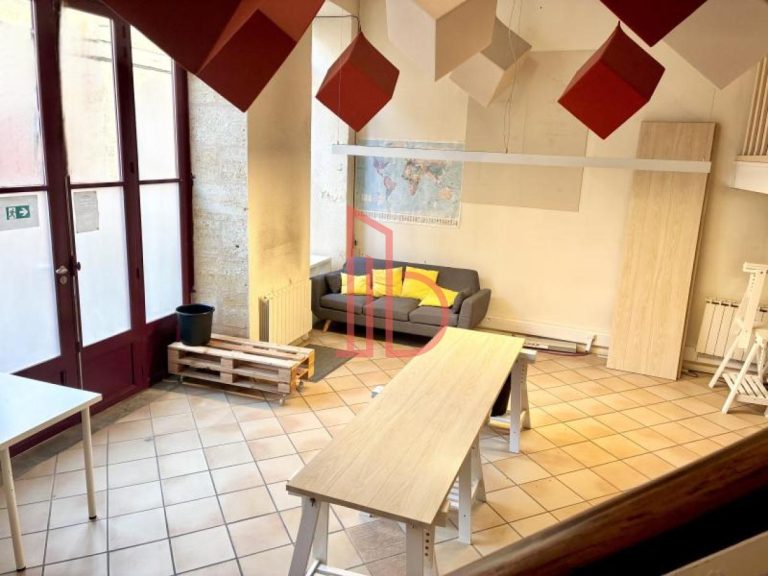 Vente de bureau Bordeaux 104 m²