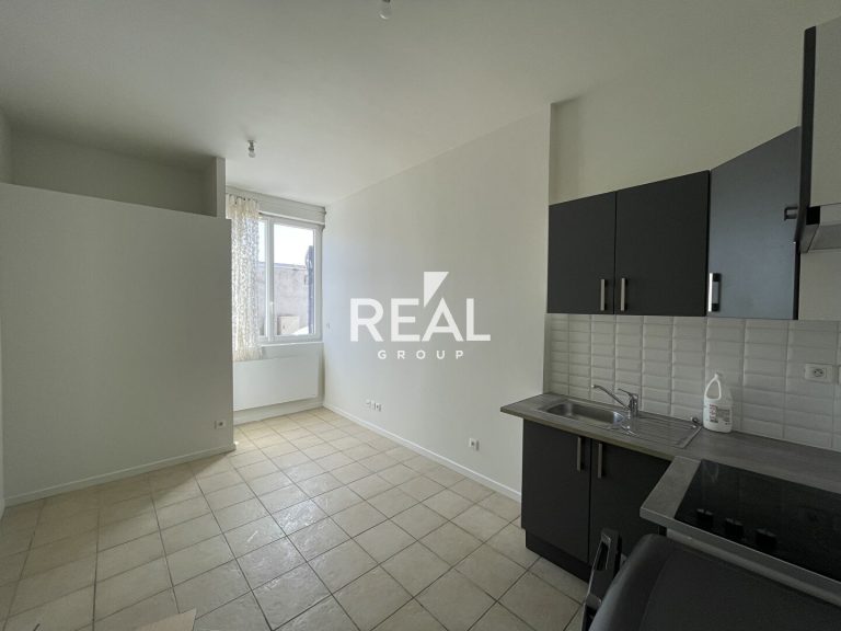 Location Appartement Bordeaux 17 m²
