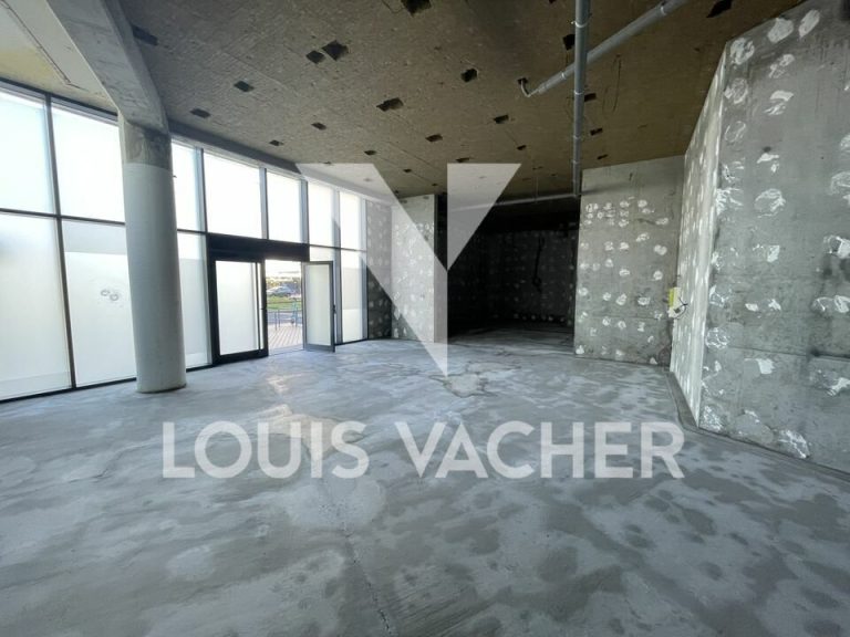 Local commercial Bordeaux 4