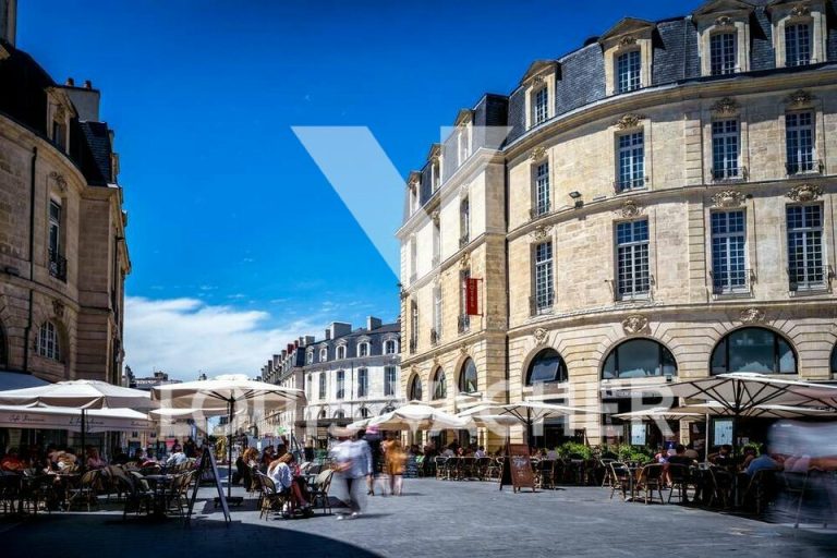 Local commercial Bordeaux 70 m²